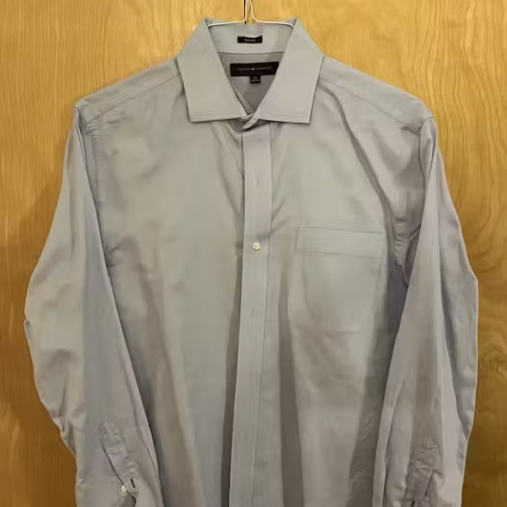 Tommy Hilfiger blue dress shirt 15 32-33